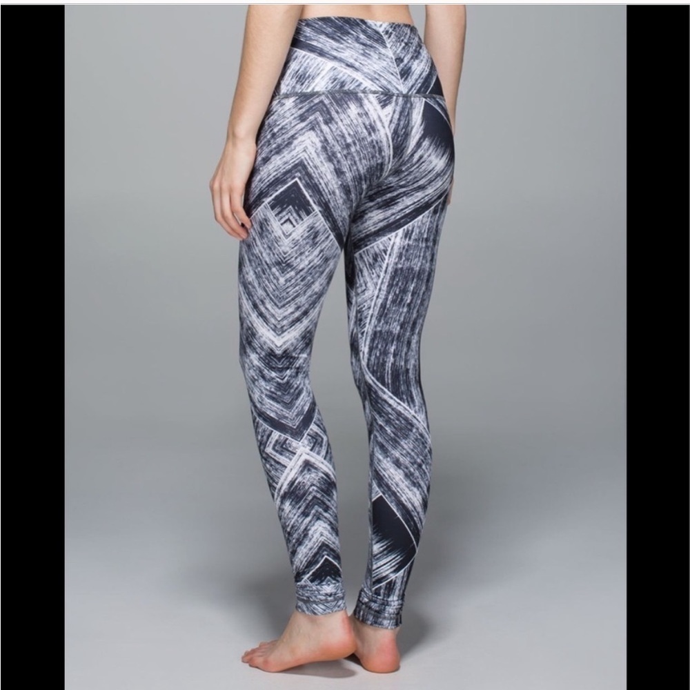 Lululemon Wunder Under Roll Down Leggings Womens Heat Wave White Black. Size 4 - Picture 6 of 12